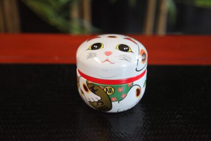 Japoniška arbatos dėžutė Manekino Shiro, 1 vnt.